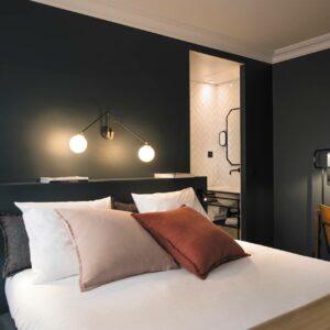 chambre coq hotel paris elegance parisienne